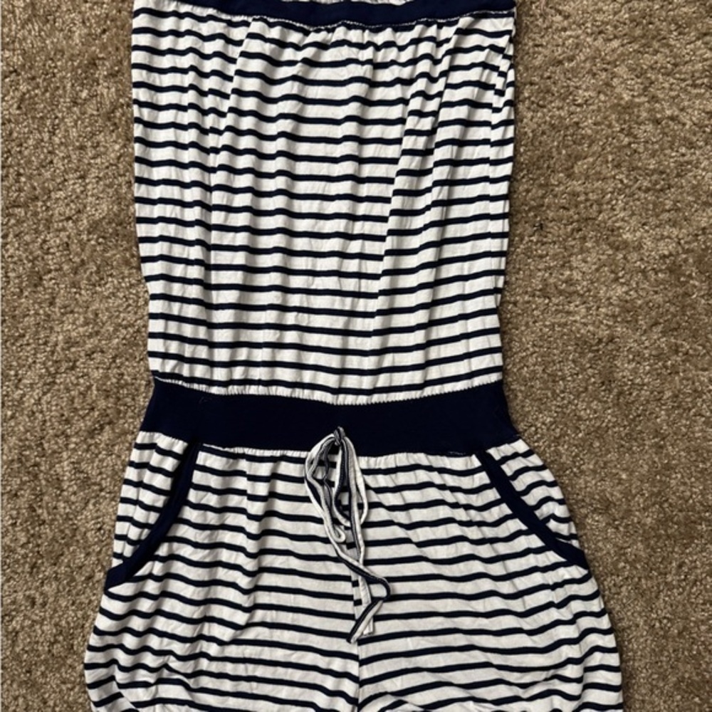 NWOT Aquavita Resort Beach coverup Navy Striped
